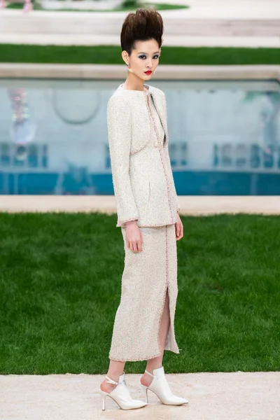 Look 6
